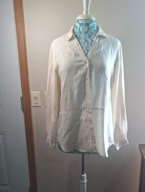 Women's Cream Button-Down Linen-Blend Shirt